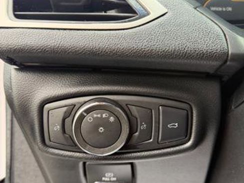Used 2017 Lincoln MKZ Select w/ Select Plus Package FWD image 19