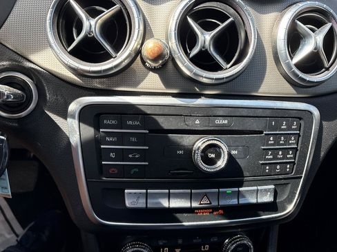 Used 2018 Mercedes-Benz CLA 250 4MATIC image 31