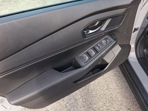 Used 2025 Honda Accord SE image 14