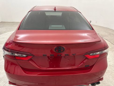 Used 2022 Toyota Camry SE FWD image 22
