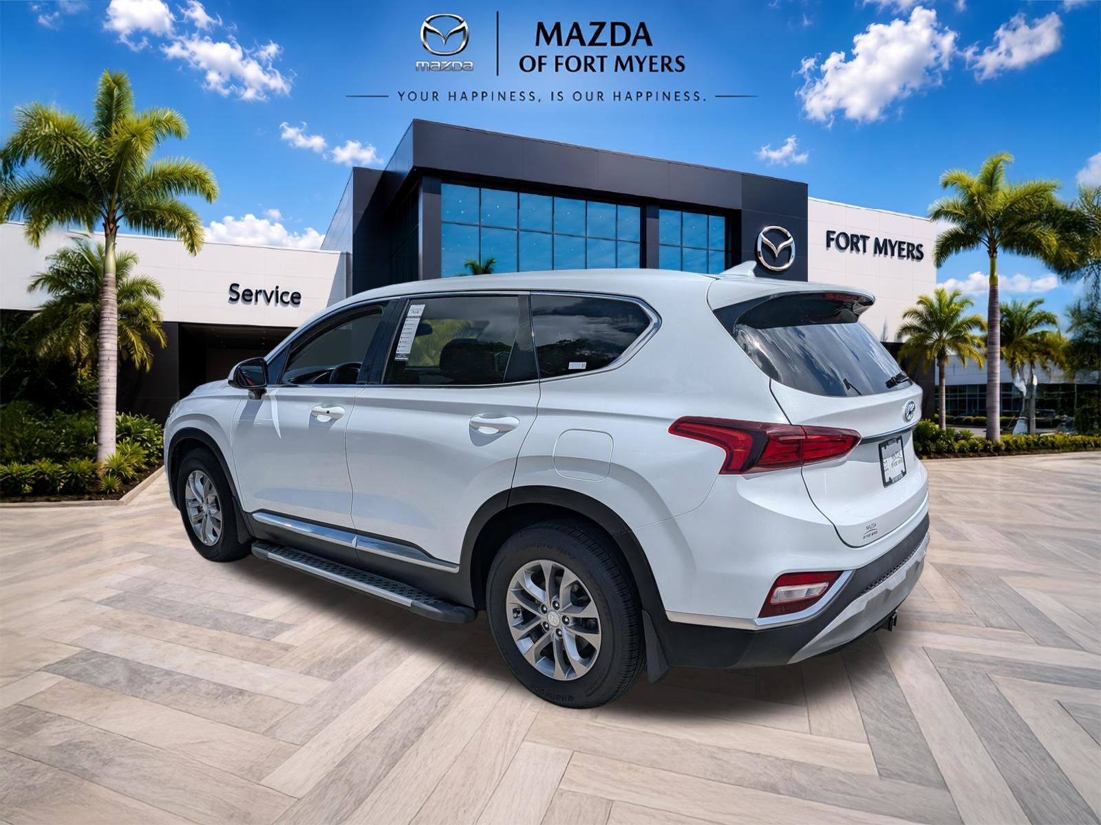 Used 2019 Hyundai Santa Fe SEL FWD image 6