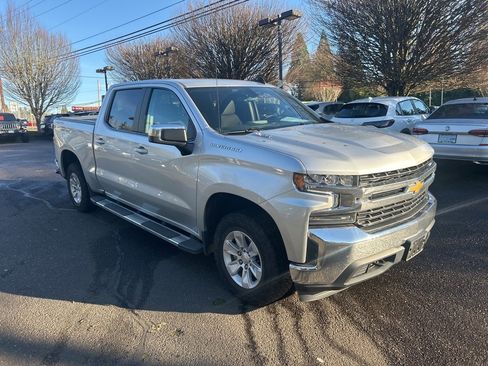 Used 2021 Chevrolet Silverado 1500 LT image 1