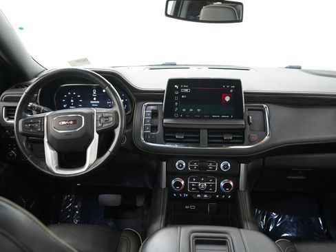Used 2022 GMC Yukon XL SLT w/ SLT Luxury Package AWD/4WD image 19