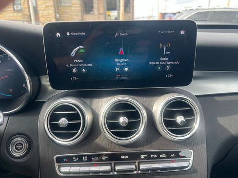 Used 2022 Mercedes-Benz GLC 300 4MATIC image 24