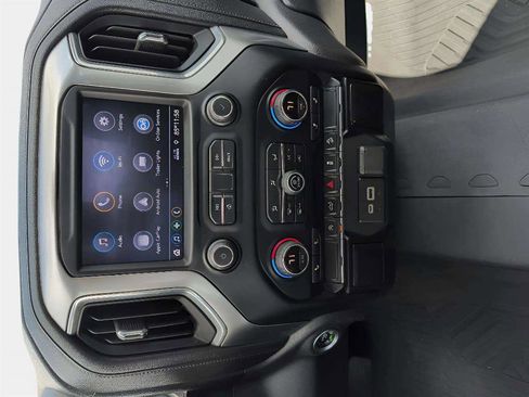 Used 2020 Chevrolet Silverado 1500 LT w/ All-Star Edition image 15