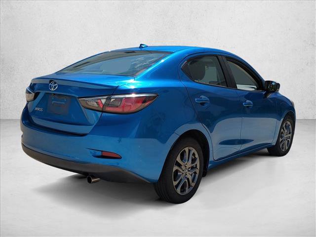 Used 2019 Toyota Yaris LE FWD image 5
