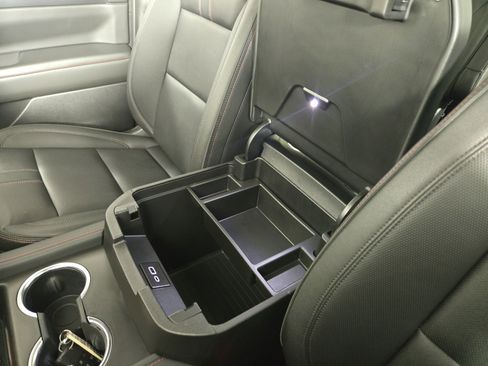 Certified 2024 Chevrolet Suburban RST w/ Luxury Package AWD/4WD image 30