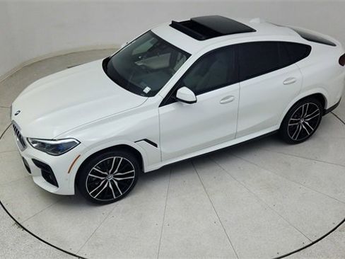 Used 2023 BMW X6 xDrive40i w/ Executive Package image 85