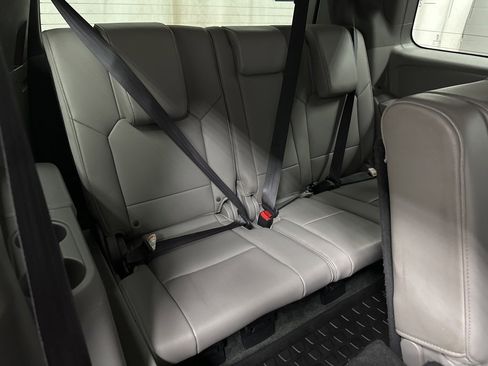 Used 2014 Honda Pilot Touring image 23