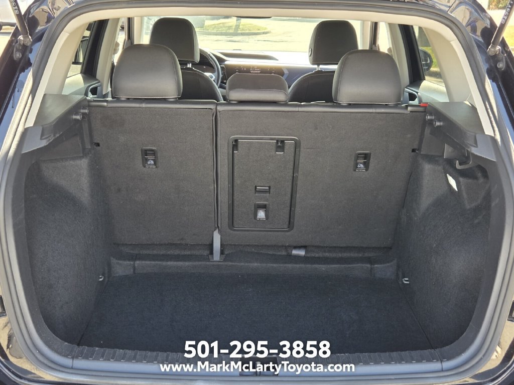 Used 2024 Volkswagen Taos SE FWD image 13