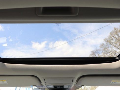 Used 2025 Honda Odyssey EX-L image 22