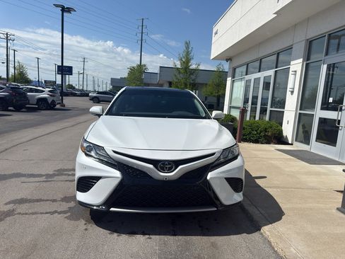 Used 2018 Toyota Camry XSE w/ Driver Assist Package FWD image 8