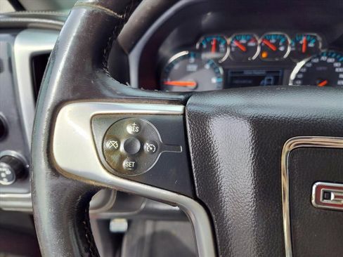 Used 2018 GMC Sierra 1500 SLE w/ SLE Value Package image 16