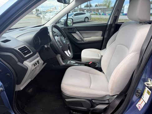Used 2018 Subaru Forester 2.5i w/ Alloy Wheel Package AWD/4WD image 12