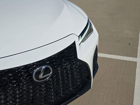 Used 2023 Lexus IS 350 F Sport image 10