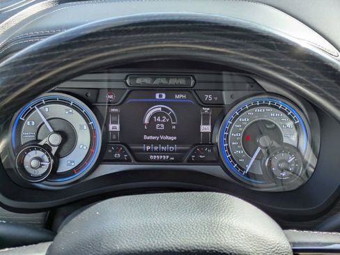 Used 2022 RAM 2500 Limited AWD/4WD image 27