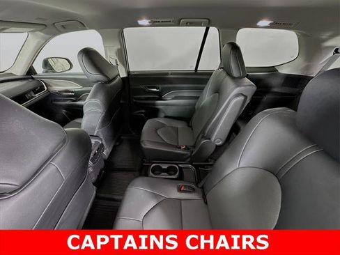 Certified 2024 Toyota Grand Highlander XLE image 4