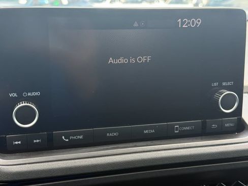 Used 2023 Honda Accord EX image 18