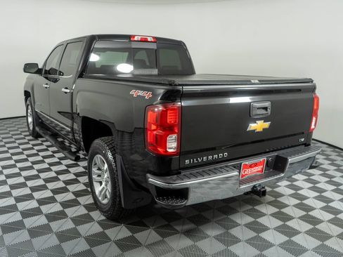 Used 2017 Chevrolet Silverado 1500 LTZ AWD/4WD image 4