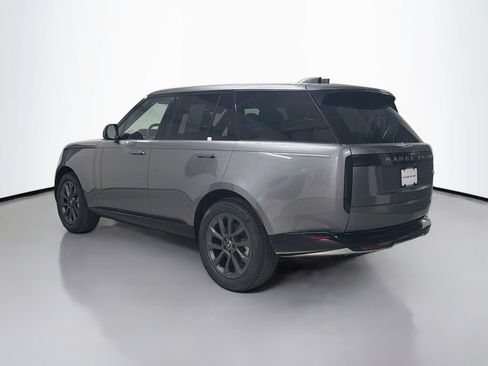 Used 2023 Land Rover Range Rover SE AWD/4WD image 3