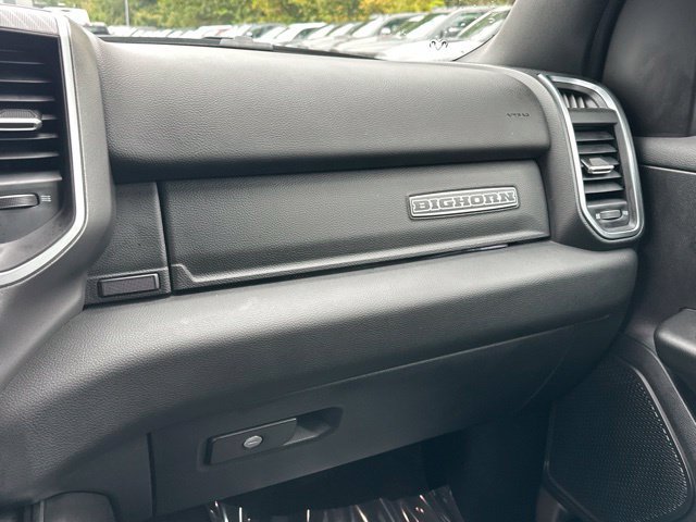 Used 2025 RAM 1500 Big Horn AWD/4WD image 4