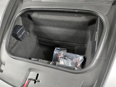 Used 2025 Porsche 911 Carrera image 23