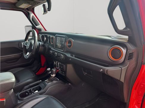 Used 2021 Jeep Gladiator Mojave AWD/4WD image 14
