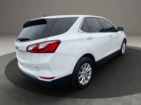 Used 2019 Chevrolet Equinox LT w/ Driver Convenience Package FWD image 5