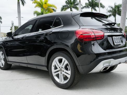 Used 2020 Mercedes-Benz GLA 250 4MATIC image 24
