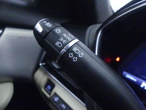 Used 2023 Cadillac CT5 Luxury AWD/4WD image 22
