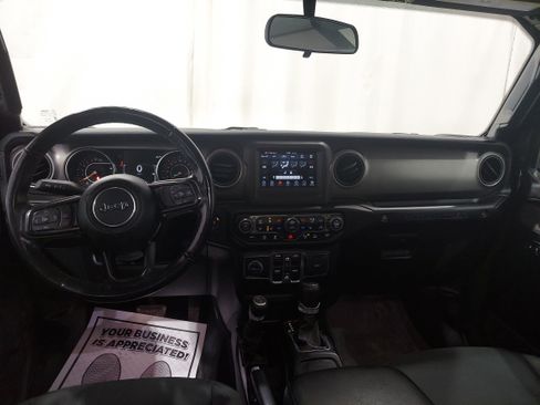 Used 2021 Jeep Wrangler Unlimited Sport AWD/4WD image 11