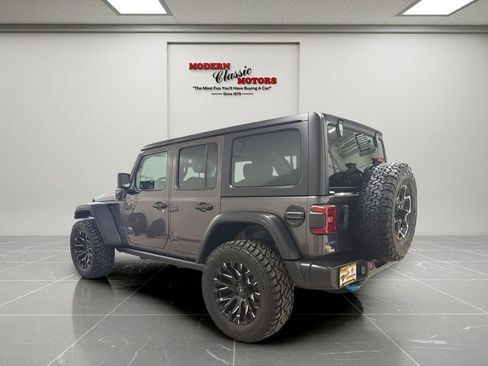 Used 2023 Jeep Wrangler Unlimited Rubicon 4xe AWD/4WD image 5