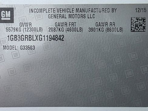 Used 2016 Chevrolet Express 3500 w/ Shuttle Bus Package image 33