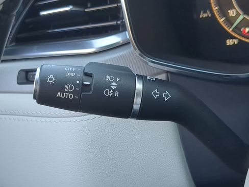 Used 2025 Jaguar F-PACE R-Dynamic S image 27