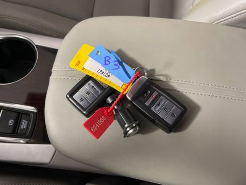 Used 2015 Acura TLX Tech image 26