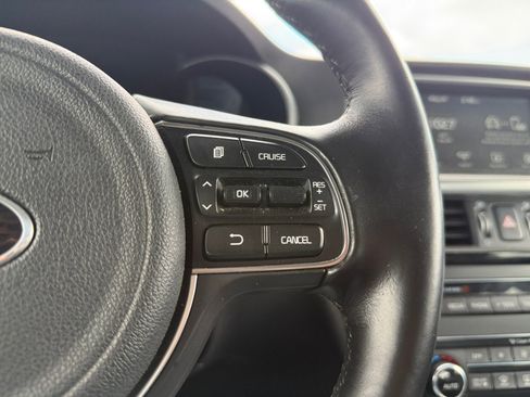 Used 2019 Kia Optima EX FWD image 16