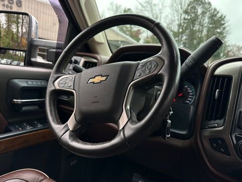 Used 2018 Chevrolet Silverado 3500 High Country w/ Duramax Plus Package image 23