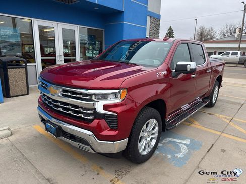 Used 2024 Chevrolet Silverado 1500 LTZ w/ LTZ Premium Package AWD/4WD image 2