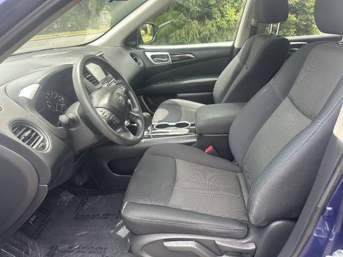 Used 2017 Nissan Pathfinder S FWD image 9