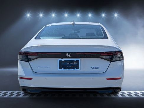 New 2026 Honda Accord Touring image 4