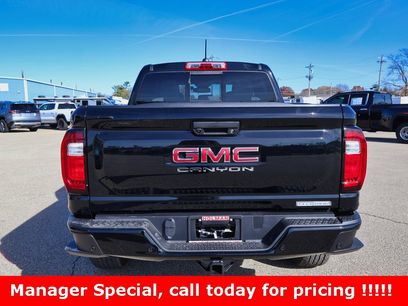 New 2026 GMC Canyon Elevation w/ Convenience Package