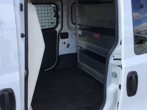 Used 2022 RAM ProMaster City Tradesman w/ Window Group 05 image 6