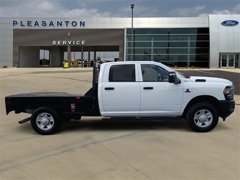Used 2023 RAM 2500 Tradesman image 6