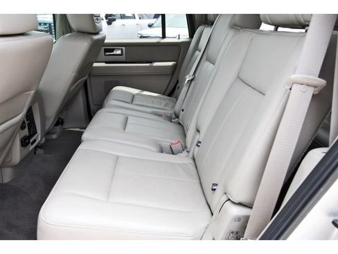 Used 2014 Ford Expedition Limited w/ Equipment Group 301A RWD image 13