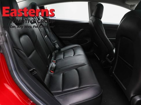 Used 2018 Tesla Model 3 Long Range RWD image 17