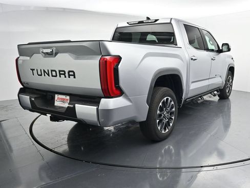 Used 2026 Toyota Tundra Limited AWD/4WD image 7