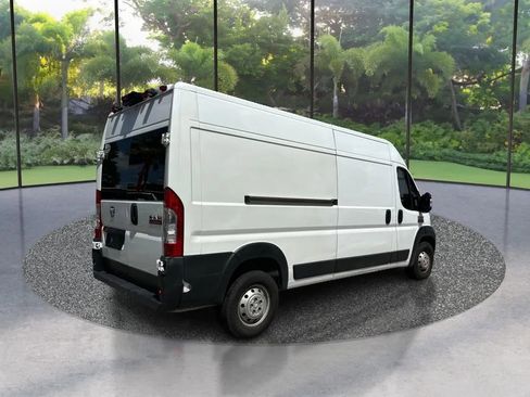 Used 2019 RAM ProMaster 2500 FWD image 5