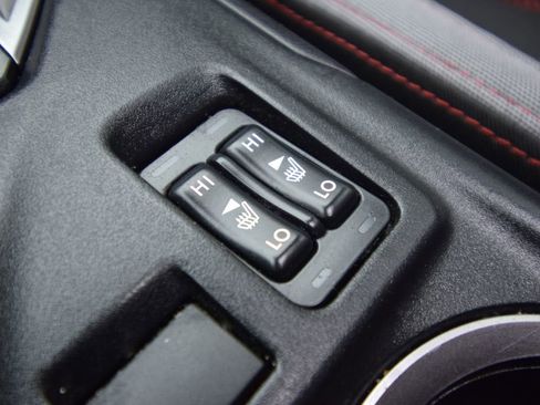 Used 2023 Subaru Impreza 2.0i Sport image 36