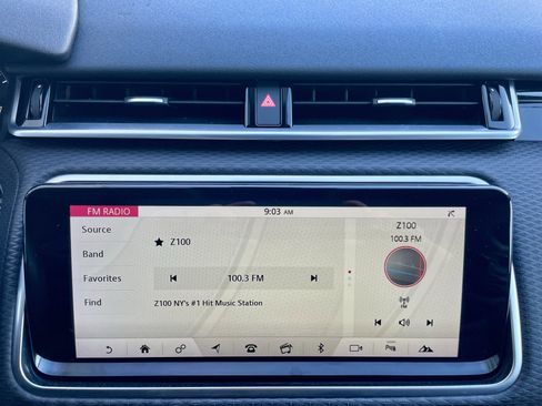 Used 2020 Land Rover Range Rover Velar S image 29