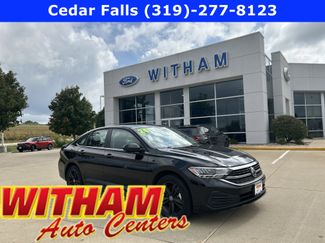 Used 2024 Volkswagen Jetta SE w/ Panoramic Sunroof Package image 1
